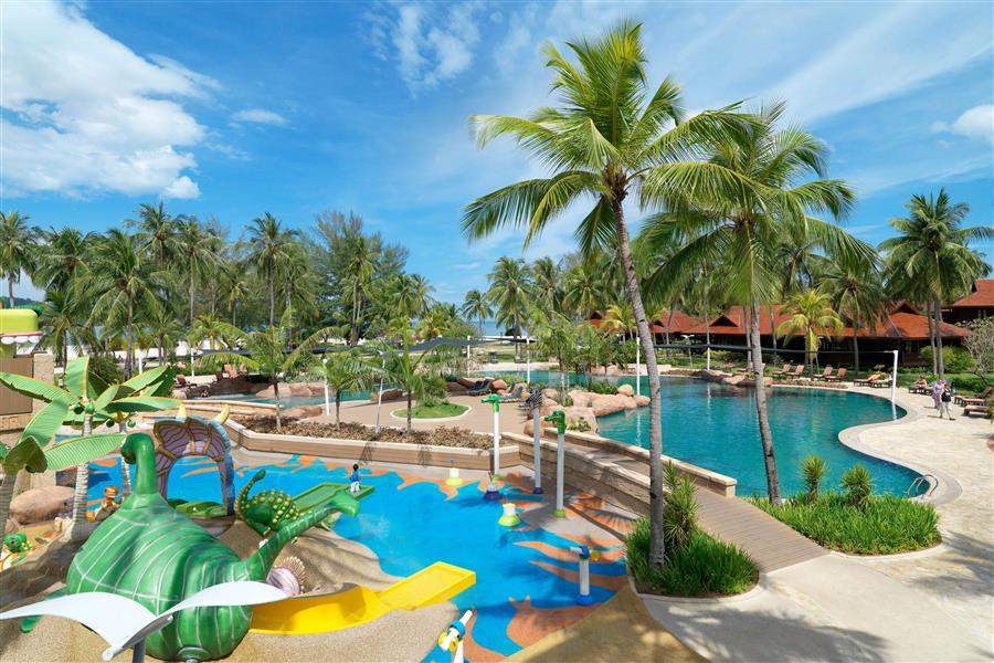 Meritus Pelangi Beach Resort and Spa Langkawi Swimming Pool