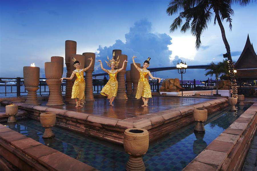 Anantara Bangkok Riverside Resort Spa Hotel Entertainment