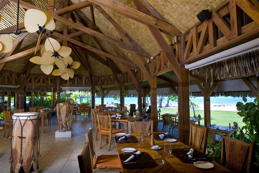  St. Regis Bora Bora Resort Restaurant