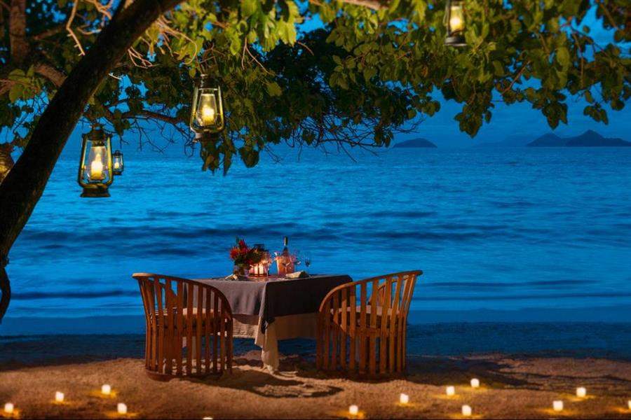 Four Seasons Resort Seychelles Beach Dinner
