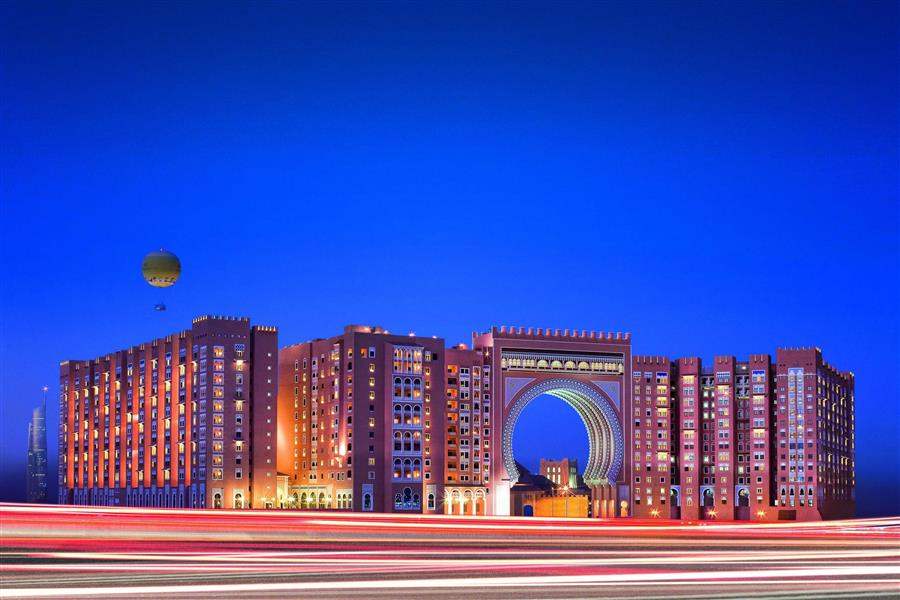 Movenpick Hotel Ibn Battuta Gate Dubai Exterior Night