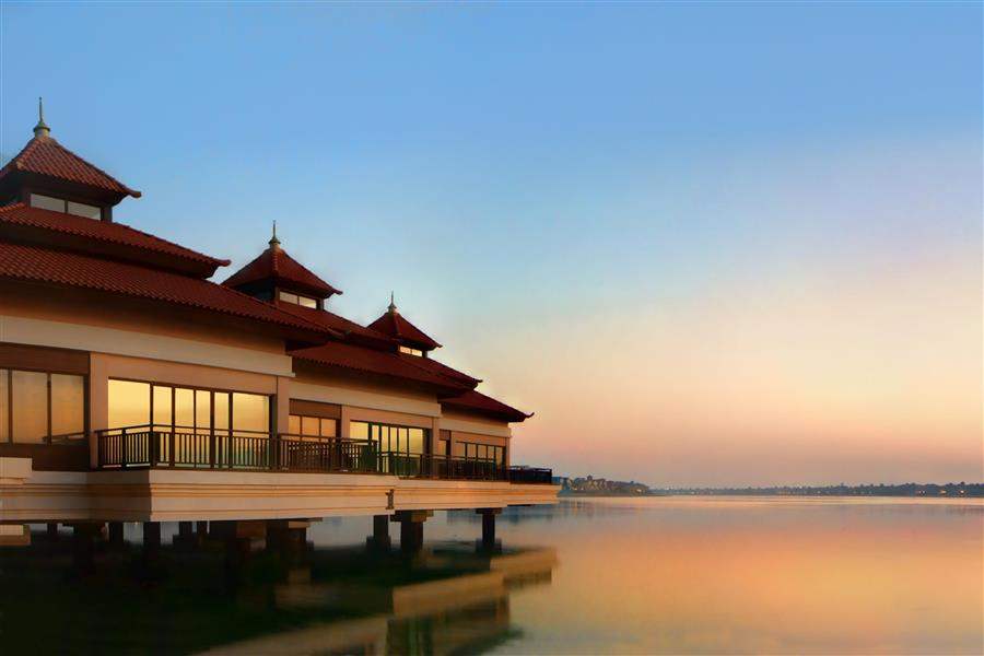 Anantara Dubaithe Palm Resort and Spa Over Water Villa