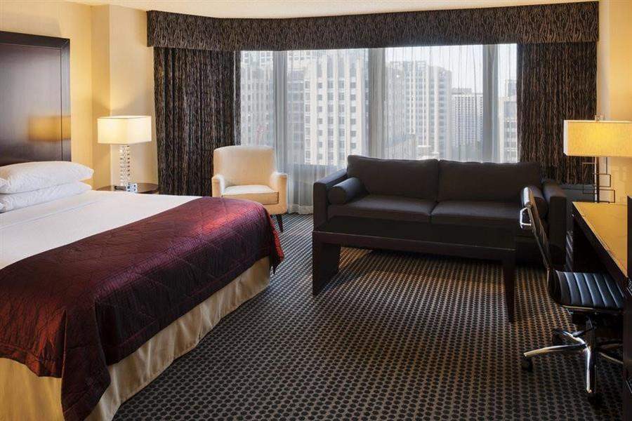Double Tree Chicago Magnificent Mile King Guest