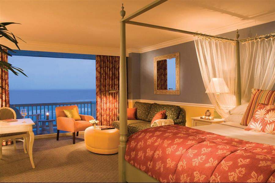 The Shores Resort Spa Bedroom