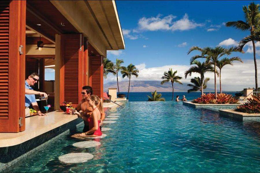 Four Seasons Resort Mauiat Wailea Pool Bar