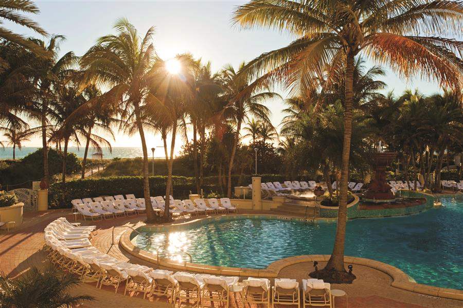 Loews Miami Beach Hotel Pool