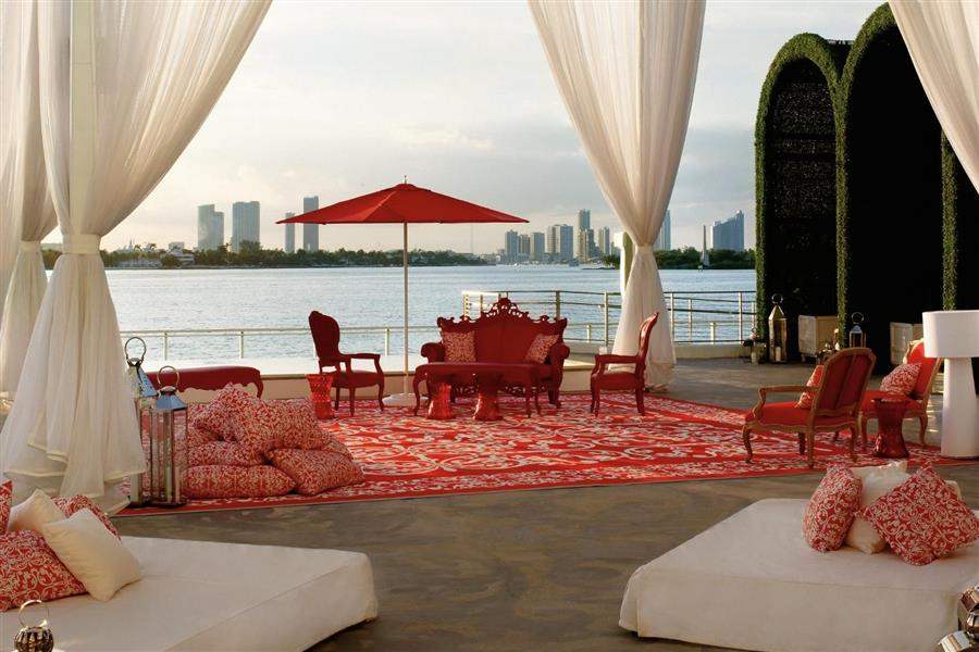 Mondrian South Beach Outdoor Lounge
