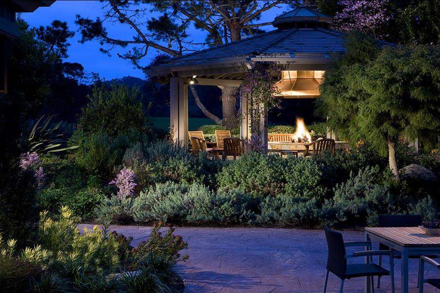 Hyatt Regency Monterey Garden Night